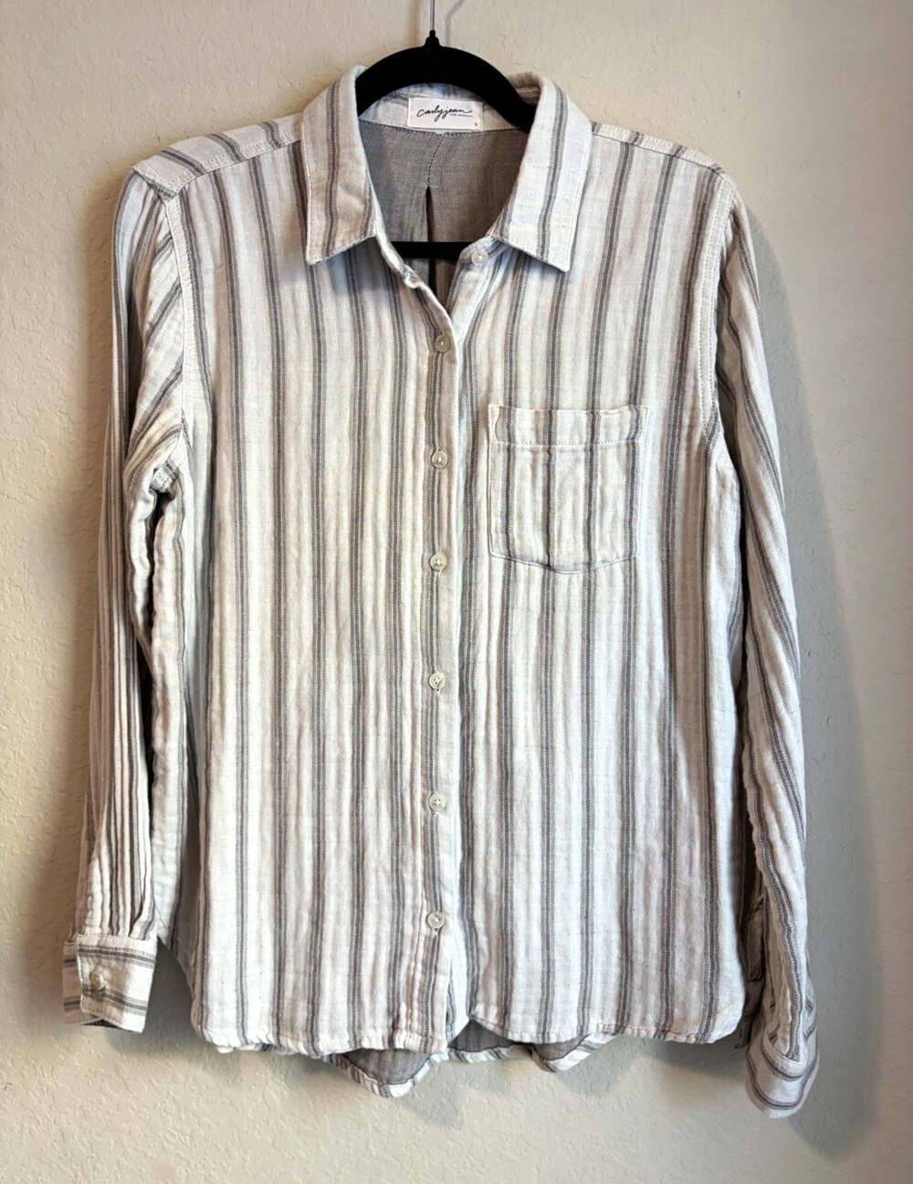 NWOT Carley Jean Los Angeles Women’s Gray White Striped Cotton Woven Button-Up S